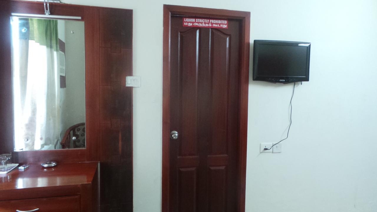 Kooloth Lake View Residency Otel Coimbatore Dış mekan fotoğraf