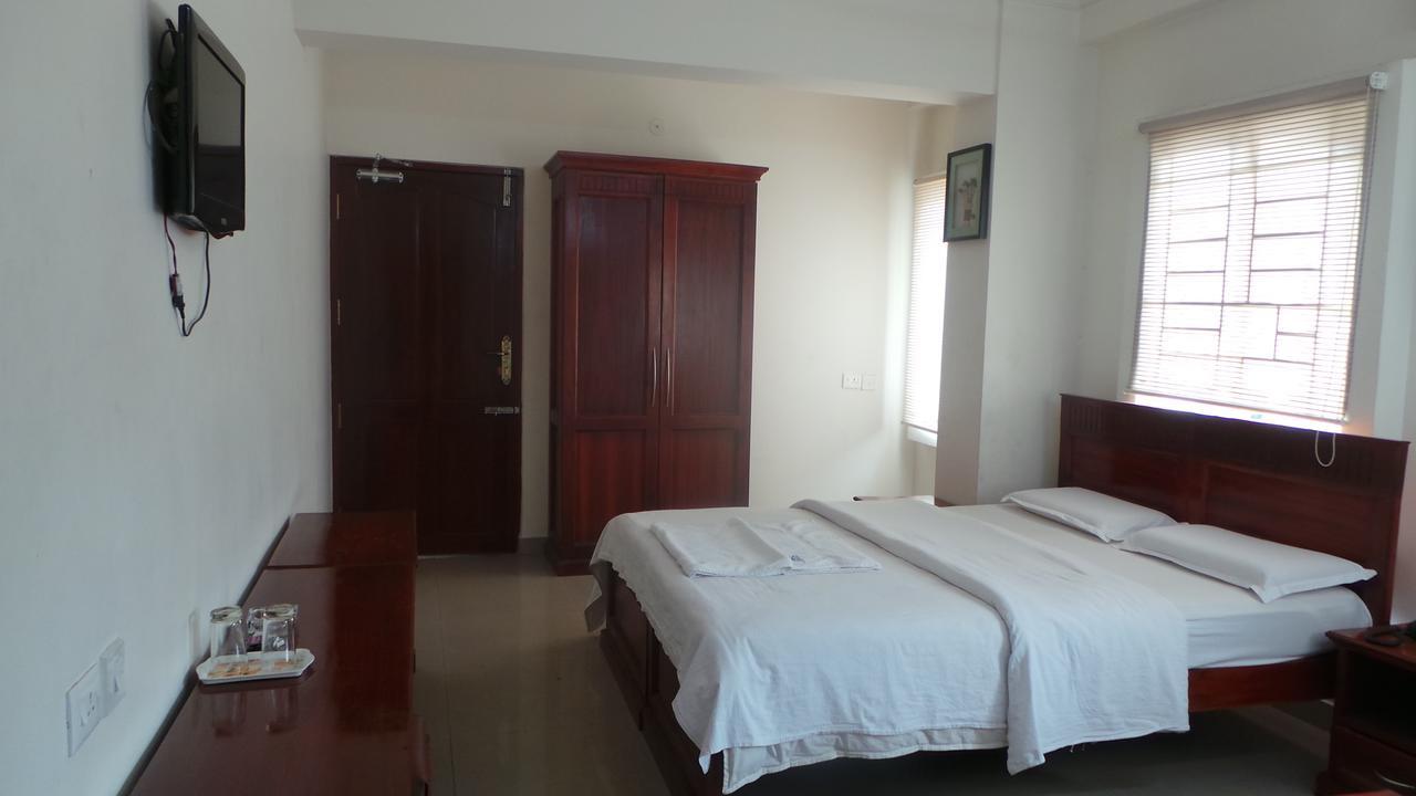 Kooloth Lake View Residency Otel Coimbatore Dış mekan fotoğraf
