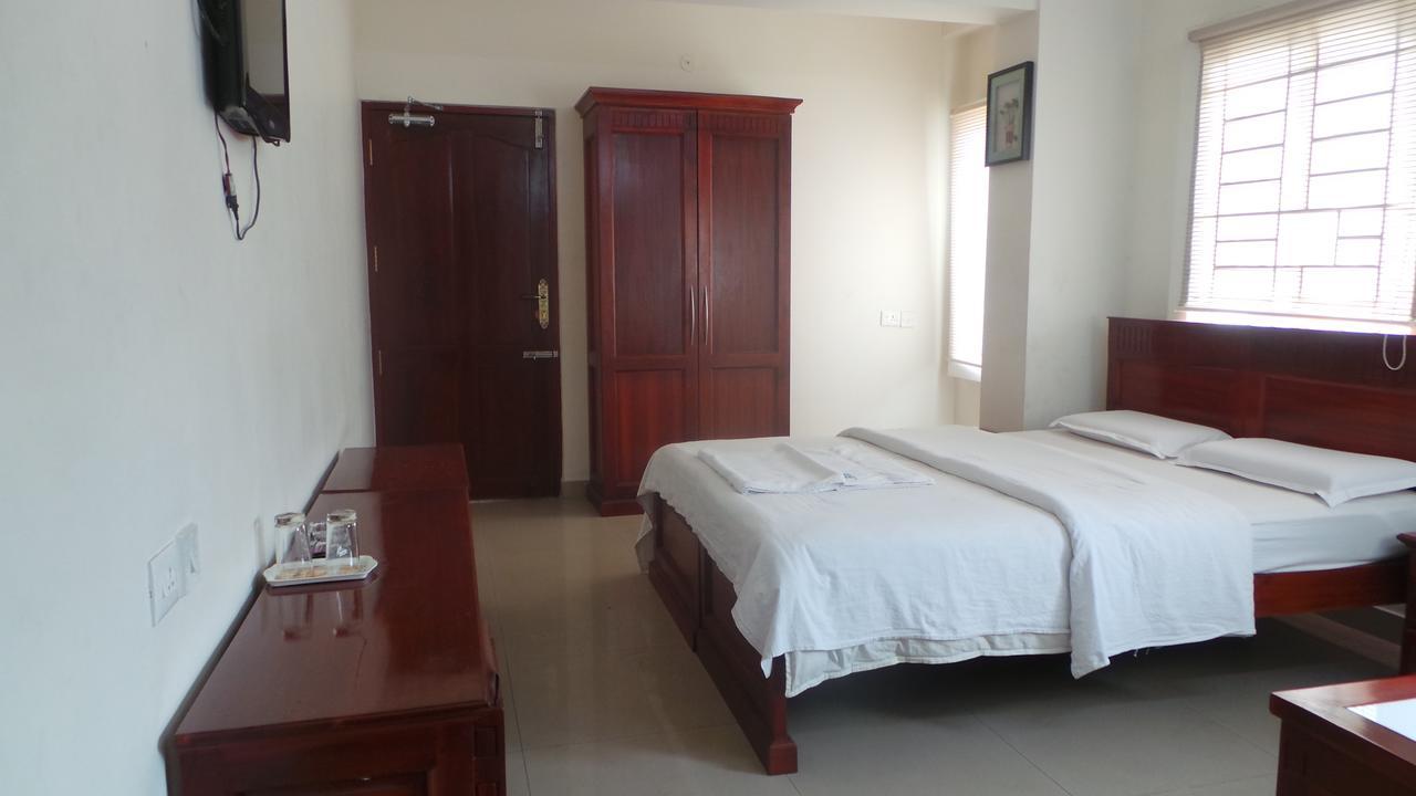 Kooloth Lake View Residency Otel Coimbatore Dış mekan fotoğraf