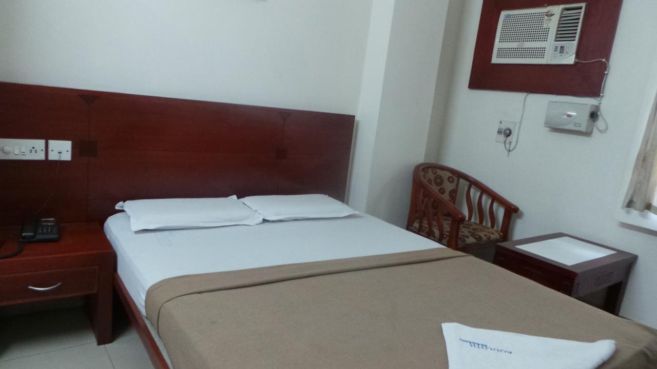 Kooloth Lake View Residency Otel Coimbatore Dış mekan fotoğraf
