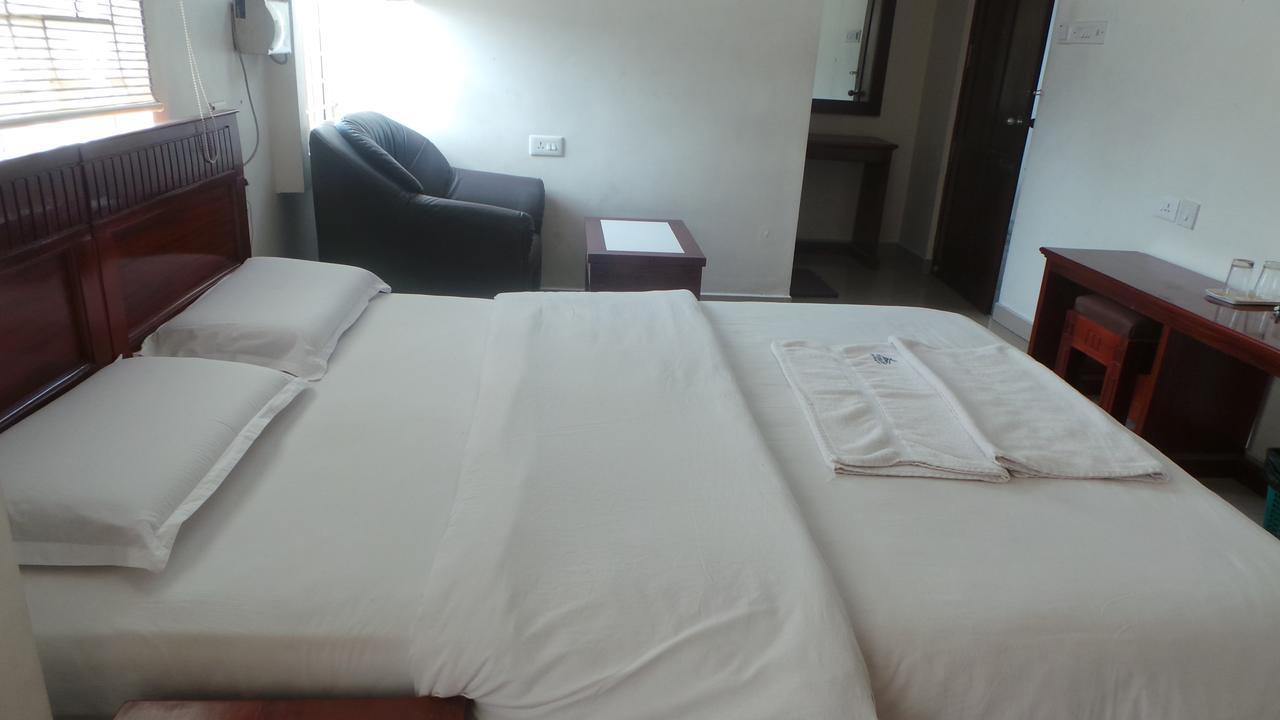 Kooloth Lake View Residency Otel Coimbatore Dış mekan fotoğraf